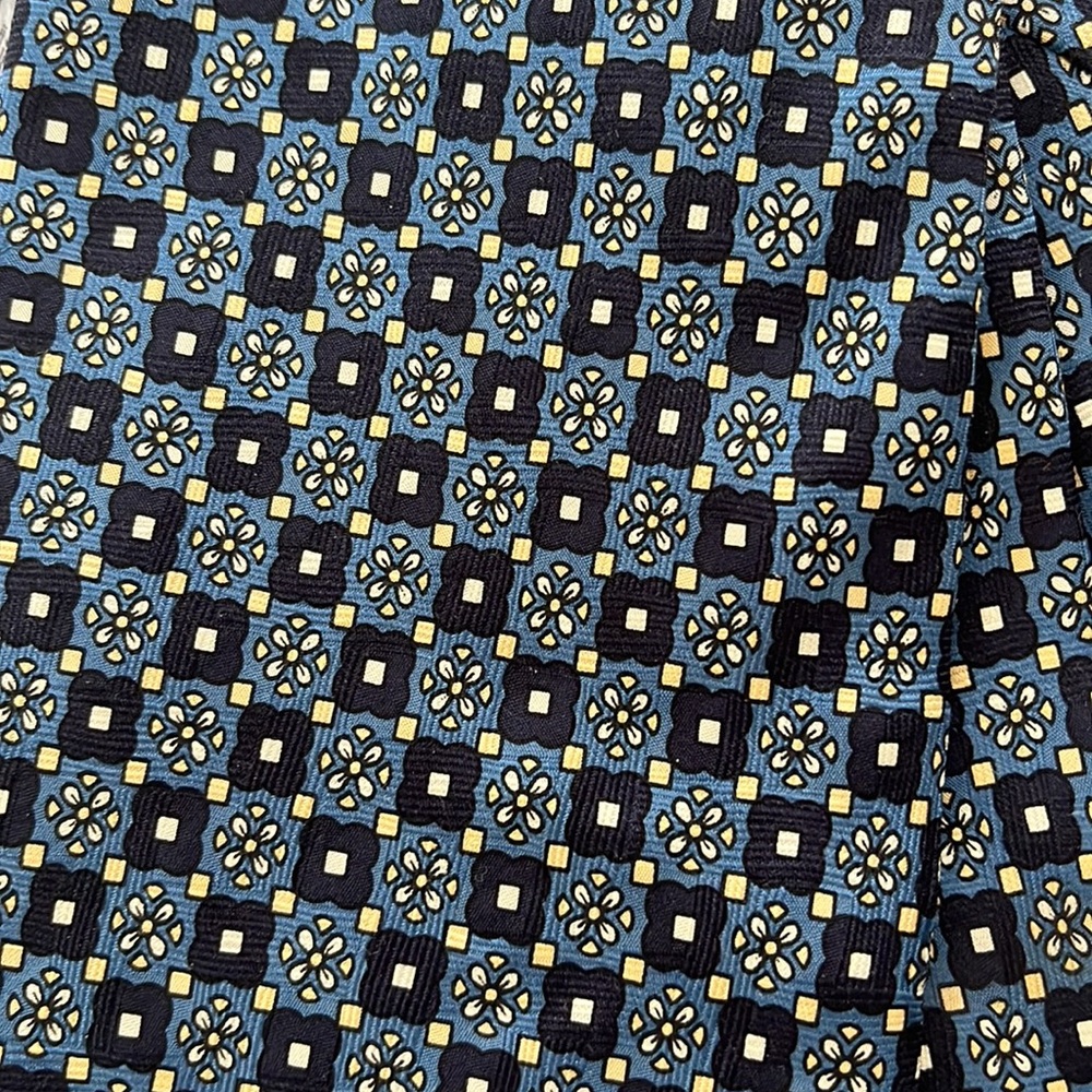 Gucci Tie - Picture 2 of 8